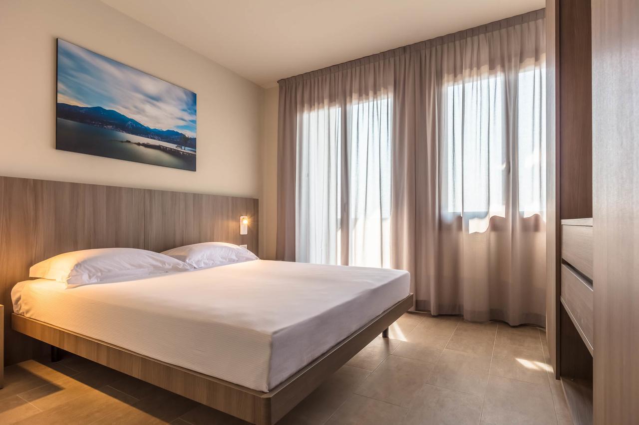 Le Torri Del Garda Familyspa Resort Torri Del Benaco Eksteriør billede