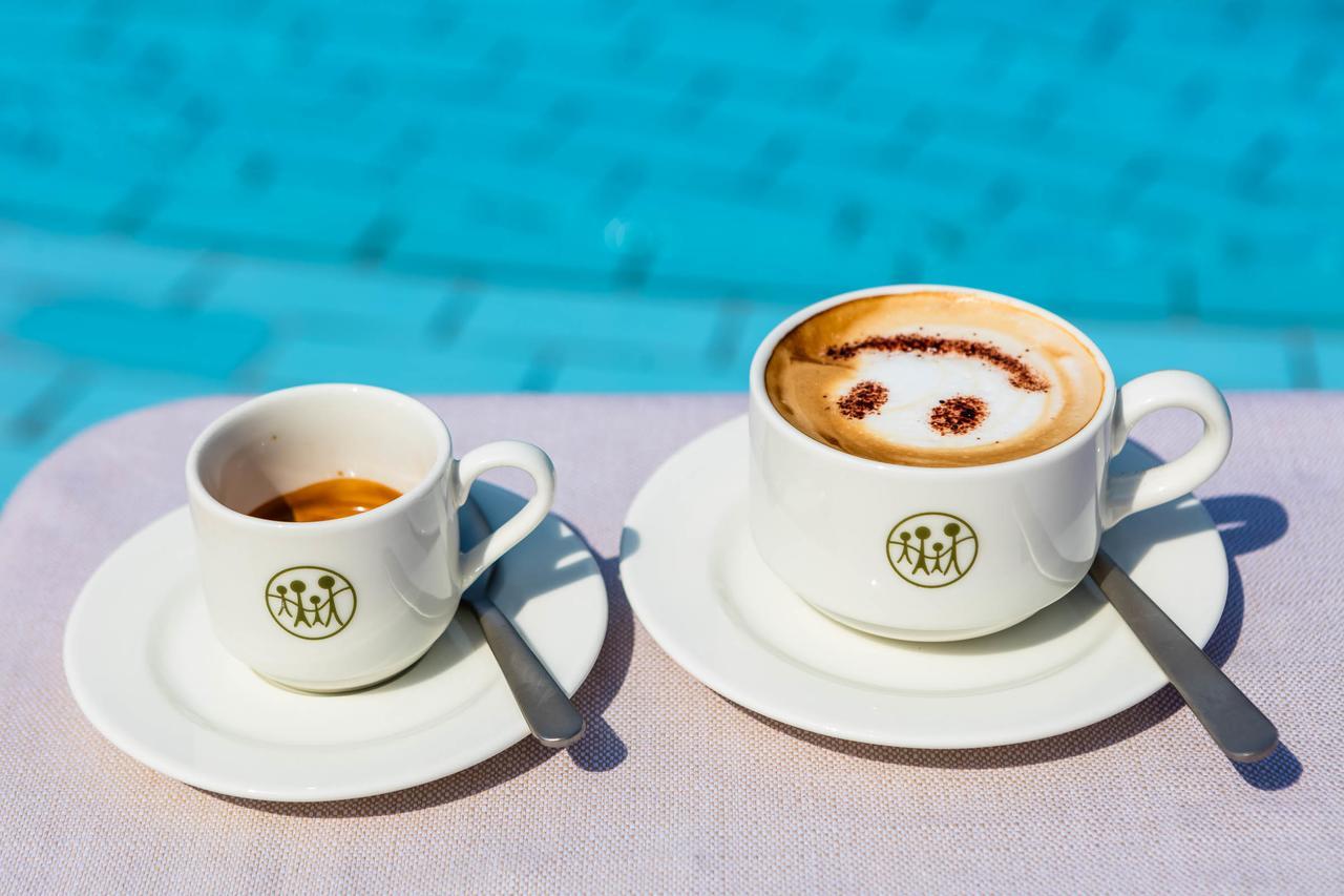 Le Torri Del Garda Familyspa Resort Torri Del Benaco Eksteriør billede