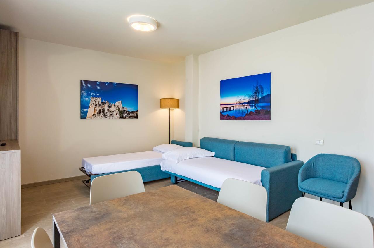 Le Torri Del Garda Familyspa Resort Torri Del Benaco Værelse billede