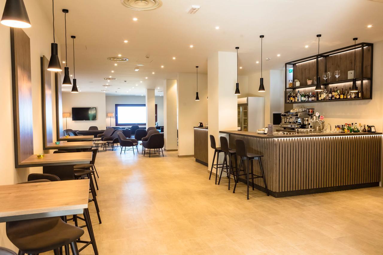 Le Torri Del Garda Familyspa Resort Torri Del Benaco Eksteriør billede
